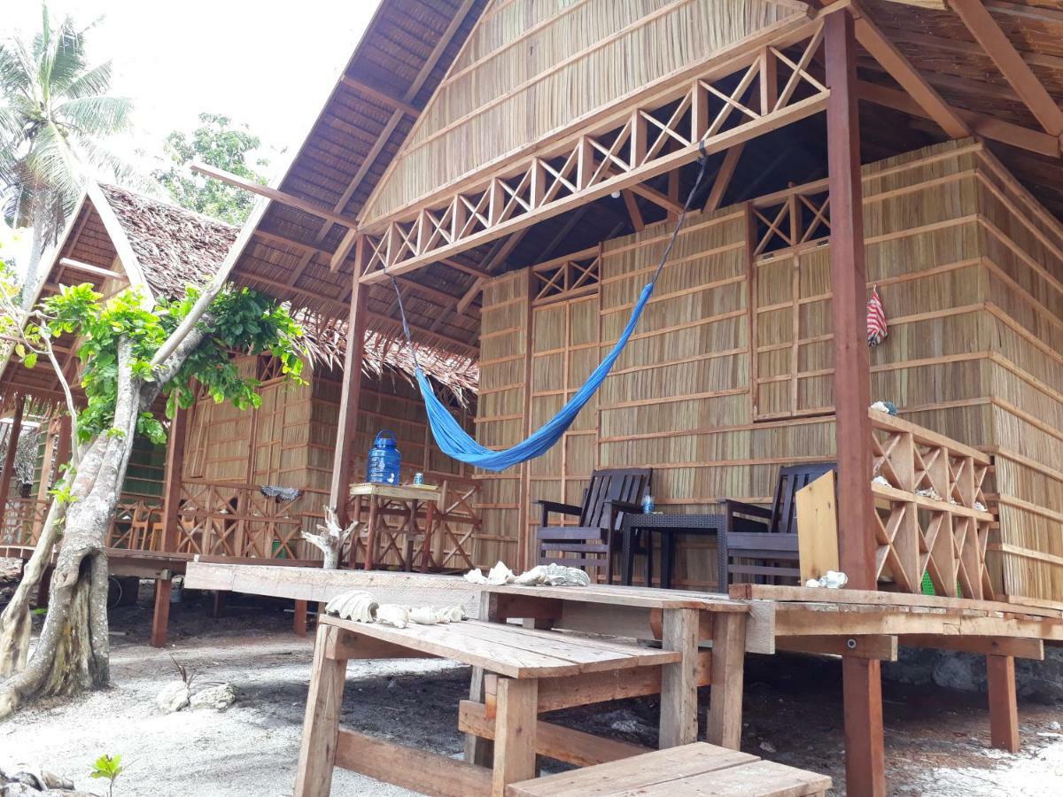Turtle Dive Homestay Kri エクステリア 写真